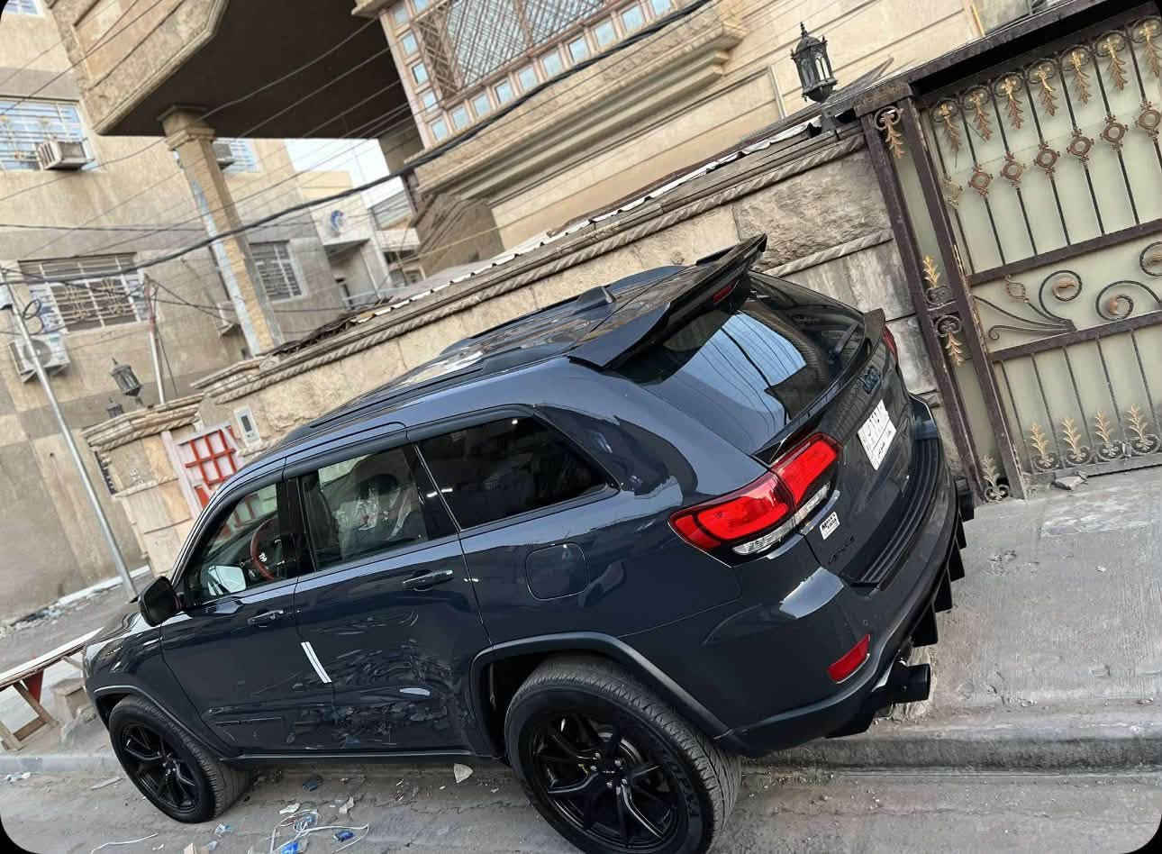 سلام عليكم جيب شيروكي مديل 18رقم بغداد بسمي حادثه مثل ماموضح سياره جاهزه وجديده سعره 168بيه مجال لشراي اخوان اني مكلف بنشر رقم صاحب سياره ***********
