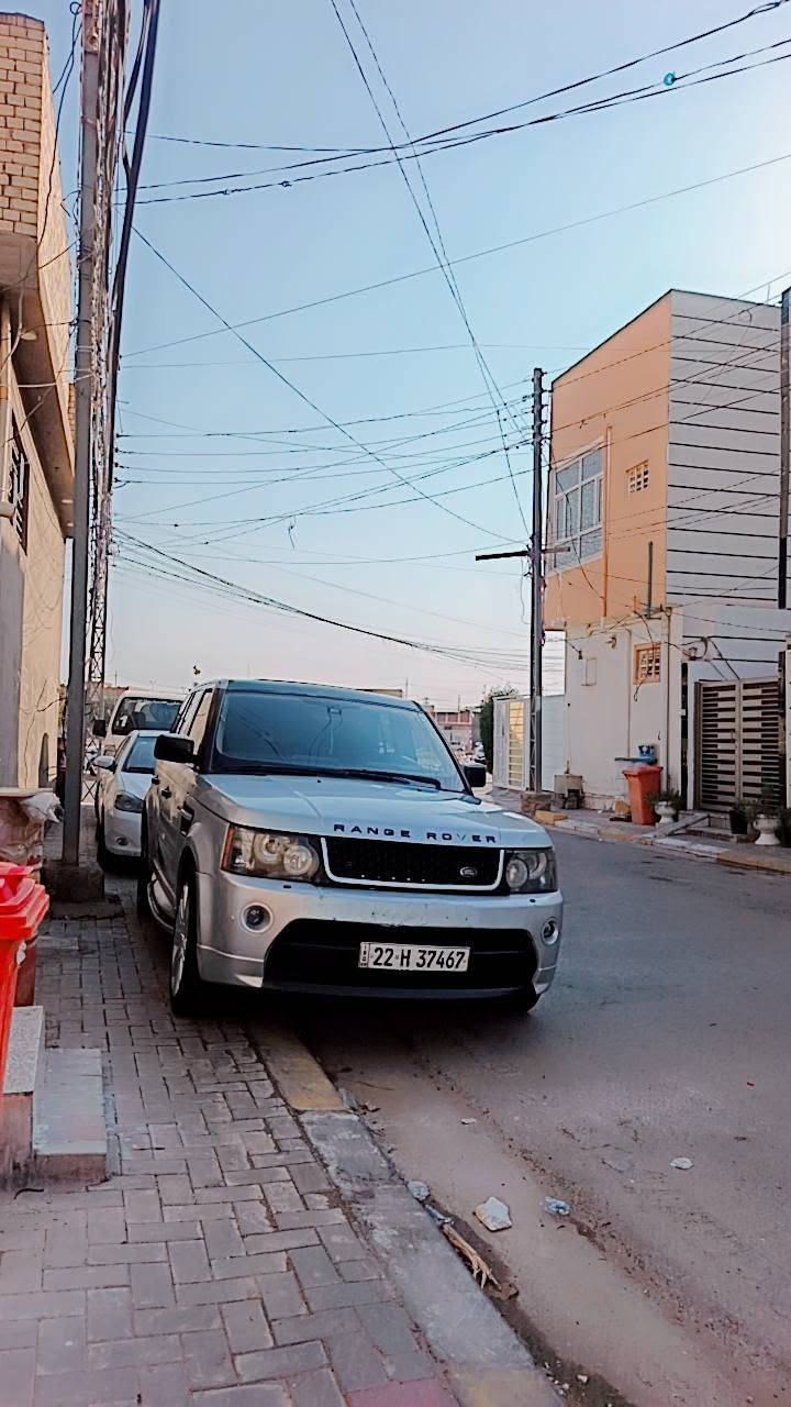 سلام عليكم رانج موديل 2006 محدث 13 مكينه كير سوبر سبورت خير من الله حداديه اماميه عندي فقط الطبلات الخلفيه  مبدل دبل ولوي  ادامه كامله وعندي تك ويل بي فطر ولحمته دواخل كهربائيات كلها بلاد رقم اربيل تريد تحويل تريد وكاله  سعرها 70 ورقه مكان السياره كربلاء رقم تلفون *********** تحياتي للجميع تبريد شغال بس نقص غاز كمبريسر جديده حاويه شديت  فول مواصفات ثلاجه قطعتين تبريد
