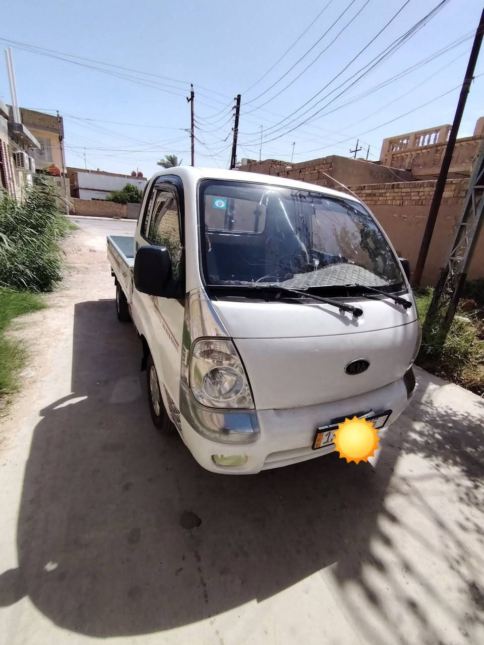 سلام عليكم 
كيه حمل للبيع موديل 12 سياره كير ومكينه وشاصي كفاله بيه رشات صبغ فقط رقم ميسان ***********
