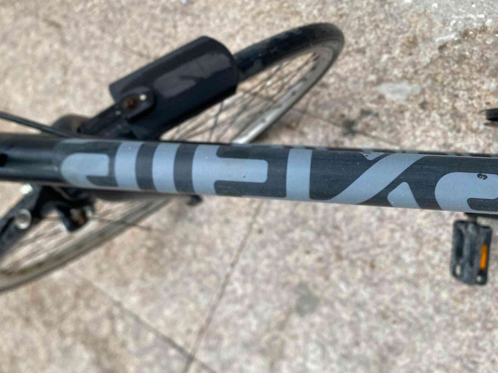 بايسكل c700 نضيف وحلو لونه اسود للبيع سعره 100 وبي مجال حك الجيه
مكاني نجف 
 راسلني ع الخاص او هذا رقمي واتساب فقط ***********
