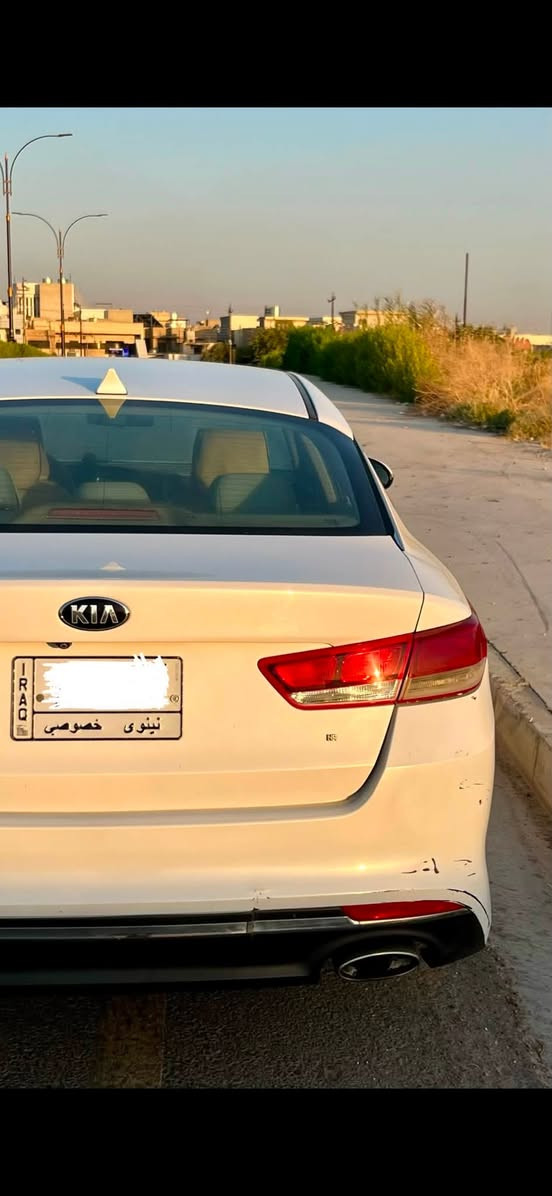 • السلام عليكم

         • كيا أوبتيما 2018 – فئة LX

• وارد أمريكي 🇺🇸
• محرك 2.4 GDI
• رقم نينوى
• ماشية: 80,000 ميل
• الحادث: قطعة واحدة
•جاملغ خلفي يمين 

المواصفات:
• شاشة أصلية
• كاميرا خلفية
• بلوتوث
• 6 وسائد هوائية (Airbags)
• حساسات بالمرايا (تحتاج تصليح)

السيارة بحالة جيدة ، والسعر 12,500$
 وقابل للتفاوض .
 - للتواصل ***********
     اتصال + واتس .
