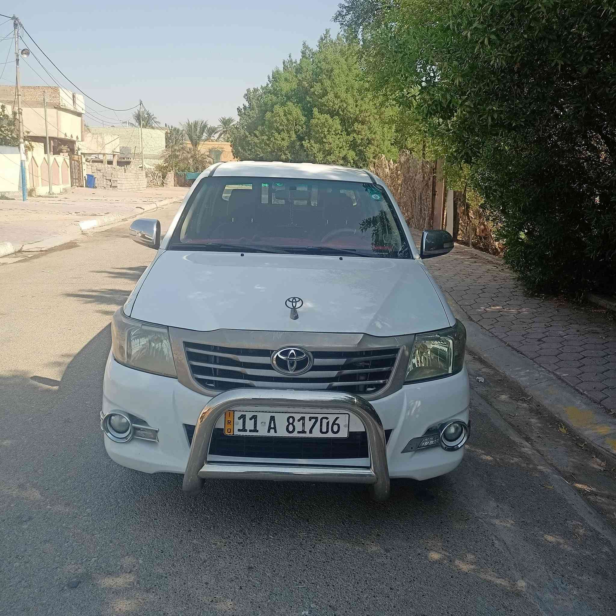 السلام عليكم 
هايلوكس موديل 2014 كويتي شاصي 2019 كير اوتماتيك مكينة جديدة سيارة حلوة ونظيفة 
سونارها موجود مع الصور 
سعرها 185 مكاني ديالى خان بني سعد للاستفسار اكثر ‏‪***********‬‏
