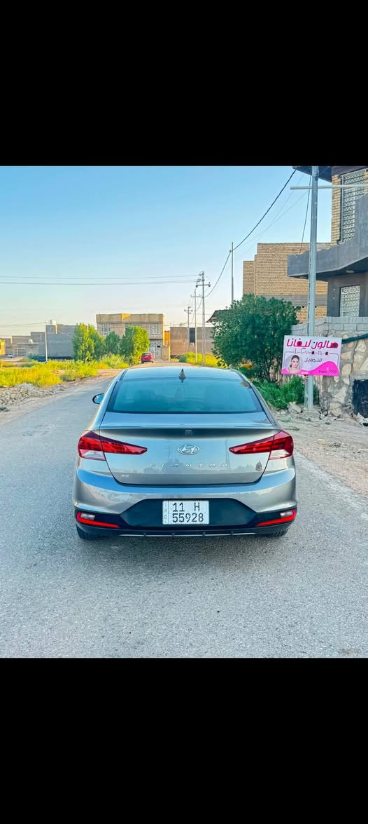 سلام عليكم مرخصت لادمن الانتره 2019 رقم بغداد دولي بسمي حادثه جاملغ وبنيد نفسهن وبلعراق بيه قطعه بدون دواخل مكينه 2000 دوش كير AT سياره جاهز مكينه كير حداديه تخم تاير تبريد ثلج ماشيه ٤٦ حقيقي
السعر 107  مكان السياره بابل قرب سيطره لاثار 

***********
