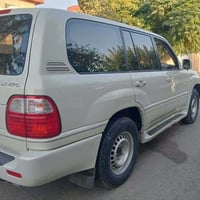 Lexus lx470 v8  ساغ ساغ مۆدێل 2001 مەنەفێست ئەسڵی دوبەی..فول فول مواسە...