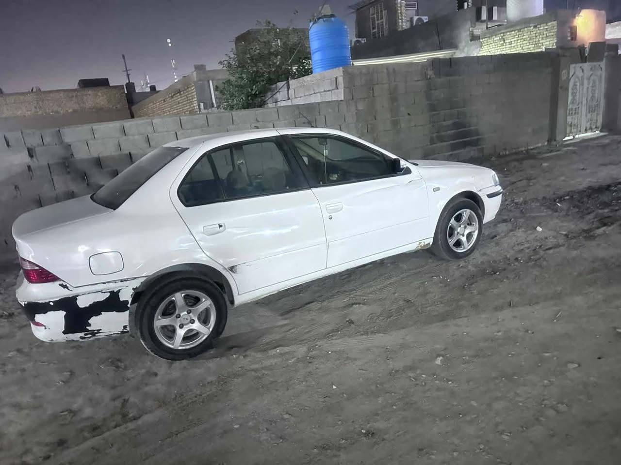 السلام عليكم سياره سمند سورون للبيع كير مكينه اكسن 
خير من الله كهربيات كله شغاله رقم ميسان سيارة بسمي 
مكان السيارة الكوت //‏‪***********‬‏
