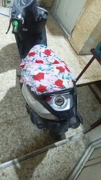 ماكس للبيع مكان زعفرانيه دراجه مكينه مكفوله  سعر 250وبيه مجال رقم 0771...