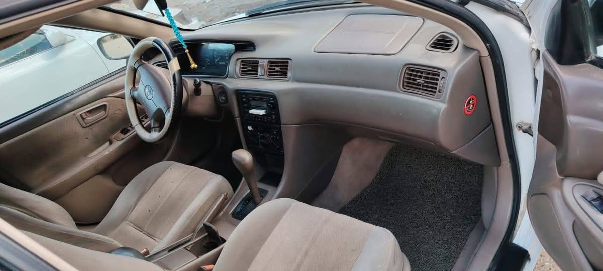 السلام عليكم للبيع تيوتا كامري 2001
مكينة وكير فول
محرك 4 سلندر 2200
تبريد شغال
لون ابيض 
رقم سليمانيه دولي تحويل مباشر 
مكاني صلاح الدين ظلوعيه
***********
