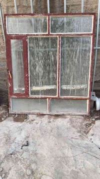 شباك • عرض ١م٣٦ • ارتفاع ١م٥٧