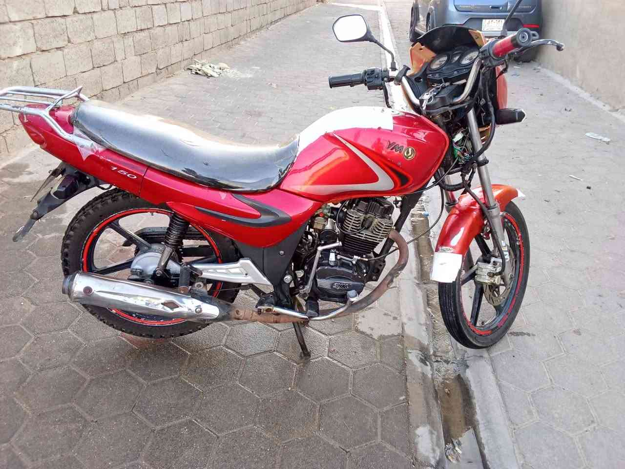 دراجه سايم للبيع السعر 650 بيه مجال موديل 19 جديده كلش كهربائيات كله شغاله محرك بلادي عنواني الرمادي قرب محطه الرماح للاستفسار على رقم ***********
