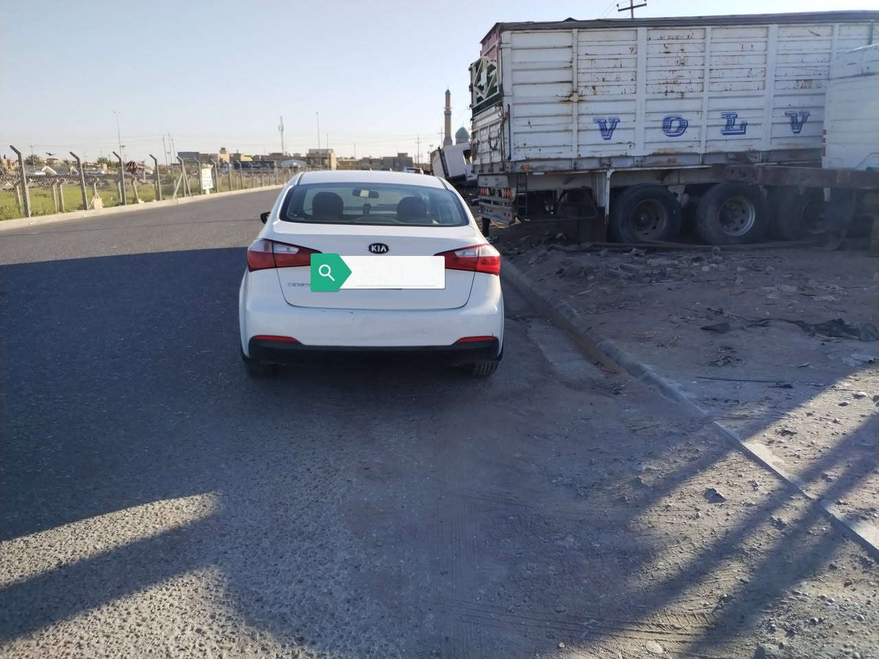 السلام عليكم مكلف بالنشر سيارة سيراتو خليجي موديل 14محرك 1600 كير محرك مكفول تبريد حدادية جديدة رقم جديد بسمي سنوية لحد 2030  تخم تاير سونار ضمن الصور للاستفسار ***********
