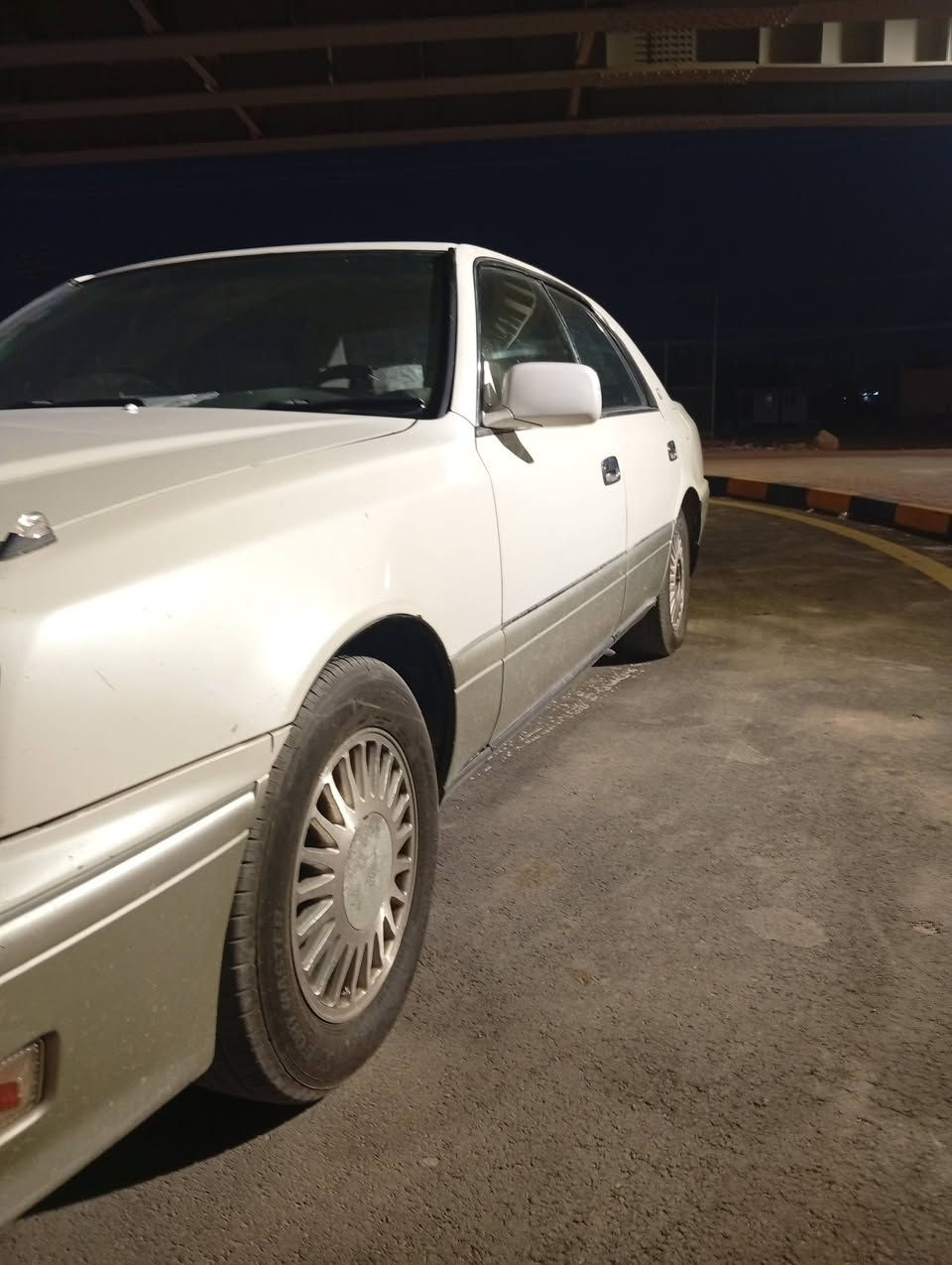 سياره  كفاله عامه تبريد قطقتين حدادي 90/100 محرك كير كفاله سياره فول بيه ضربه خفيفه . 80وبيه مجال رقم رعيه ‏‪***********‬‏

