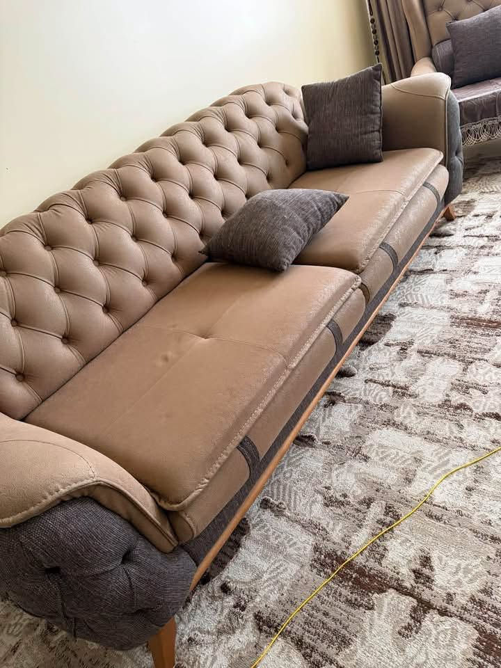 اغراض نضاف جداا للبيع
داخل بسمايا
..
متوفـر خدمة توصيل داخل بغداد وداخل مجمـع بسماية السكني ❤️🚘
للاستفسار خاص او عن  طريق رقم الهاتف واتساب فقط 
***********📞
