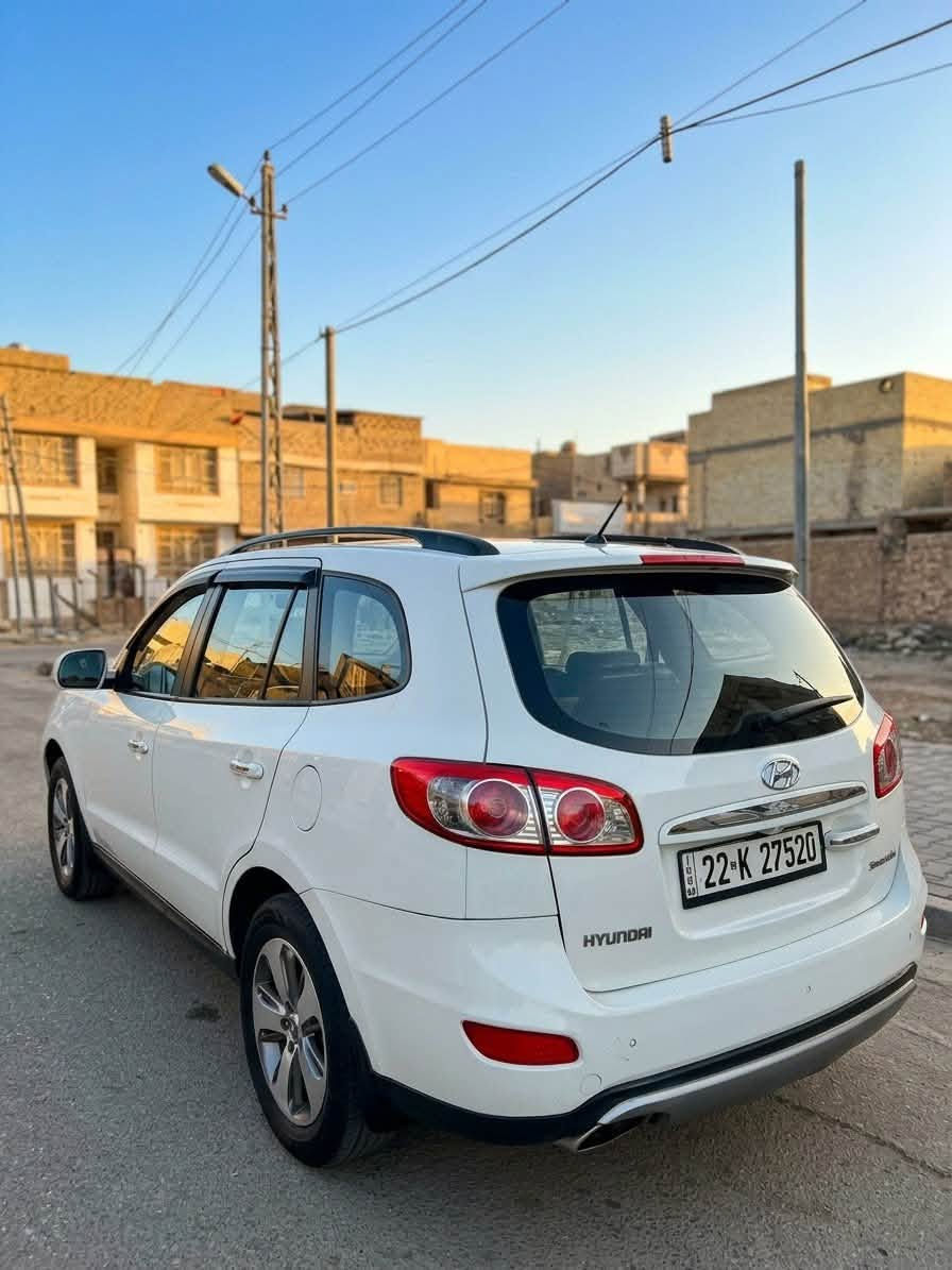 ﷽

🚘 للبيع سنتافي 2012 — كفالة عامة

إذا تدور على سيارة نظيفة، مكفولة، وجاهزة للاستخدام بدون أي صرف، سنتافي 2012 بحالة ممتازة وتستحق المشاهدة.

🔹 الموديل: 2012
🔹 المحرك: 4 سلندر 2400
🔹 الممشى: 135 ألف كم حقيقي ،ادك جرص بال 120 
🔹 اللوحة: أربيل، باسمي 

✨ المواصفات والتجهيزات:
• 3 بصمات
   3قطع تبريد 
   7 راكب 
• فتحة سقف
• يدات نيكل
• إشارات مرايا
• مواصفات فول
• تخم تايرات جديد
• فيت بم أصلي جديد
• حدادية جديدة
• بطارية جديدة
• تبريد ثلج ❄️
. ارضية جلد حتى الجنطة
• السيارة جاهزة من كلشي وما تحتاج صرف. 

📍 مكان السيارة: النجف الأشرف

🔥 سنتافي نظيفة جداً، مكفولة وجاهزة — 

📞 للاستفسار والتواصل: ***********
