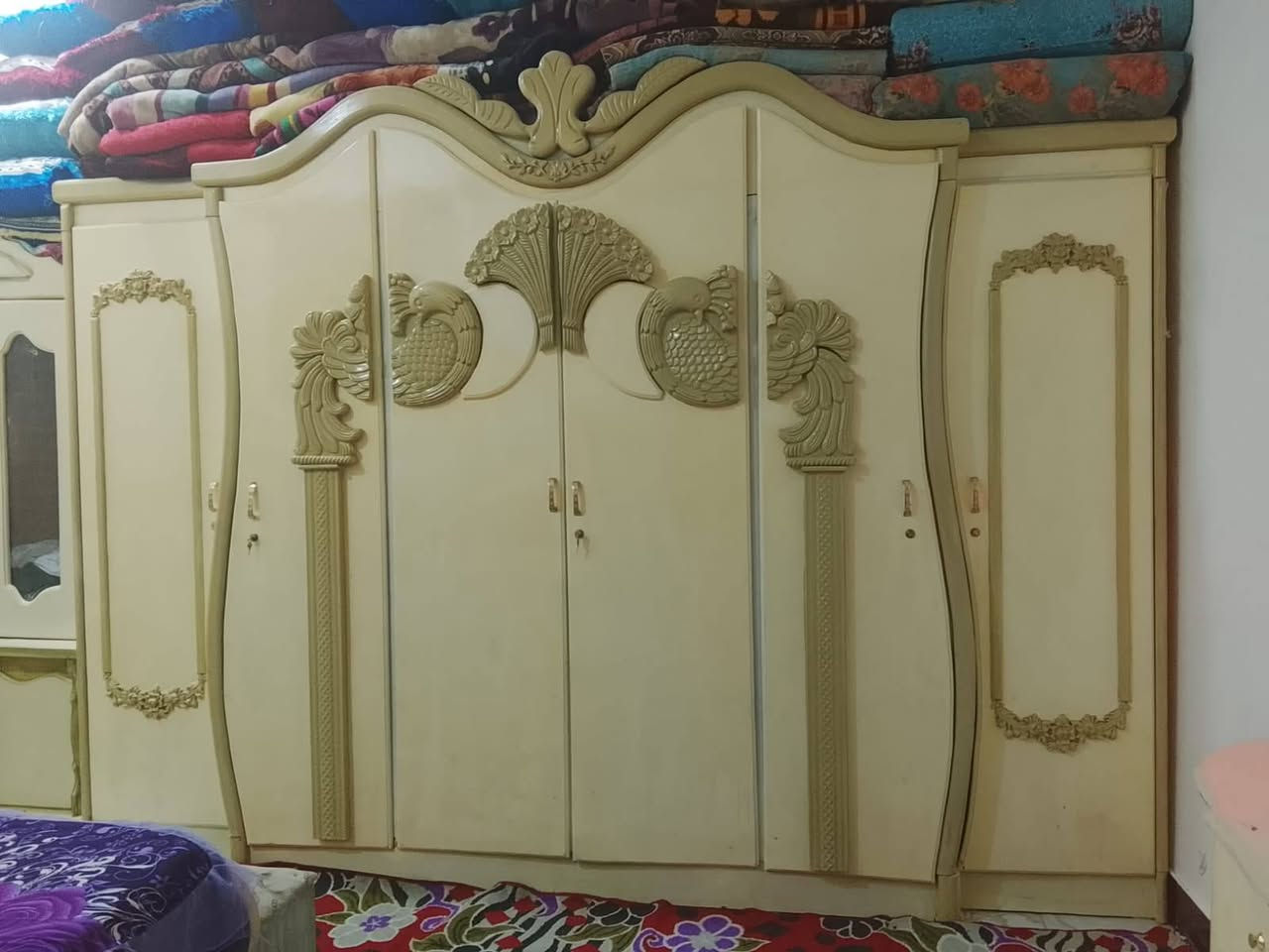 السلام عليكم غرفه صاج عراقي للبيع السعر خمسميه وممسين وبيها مجال الناصريه مركز الرقم ***********
