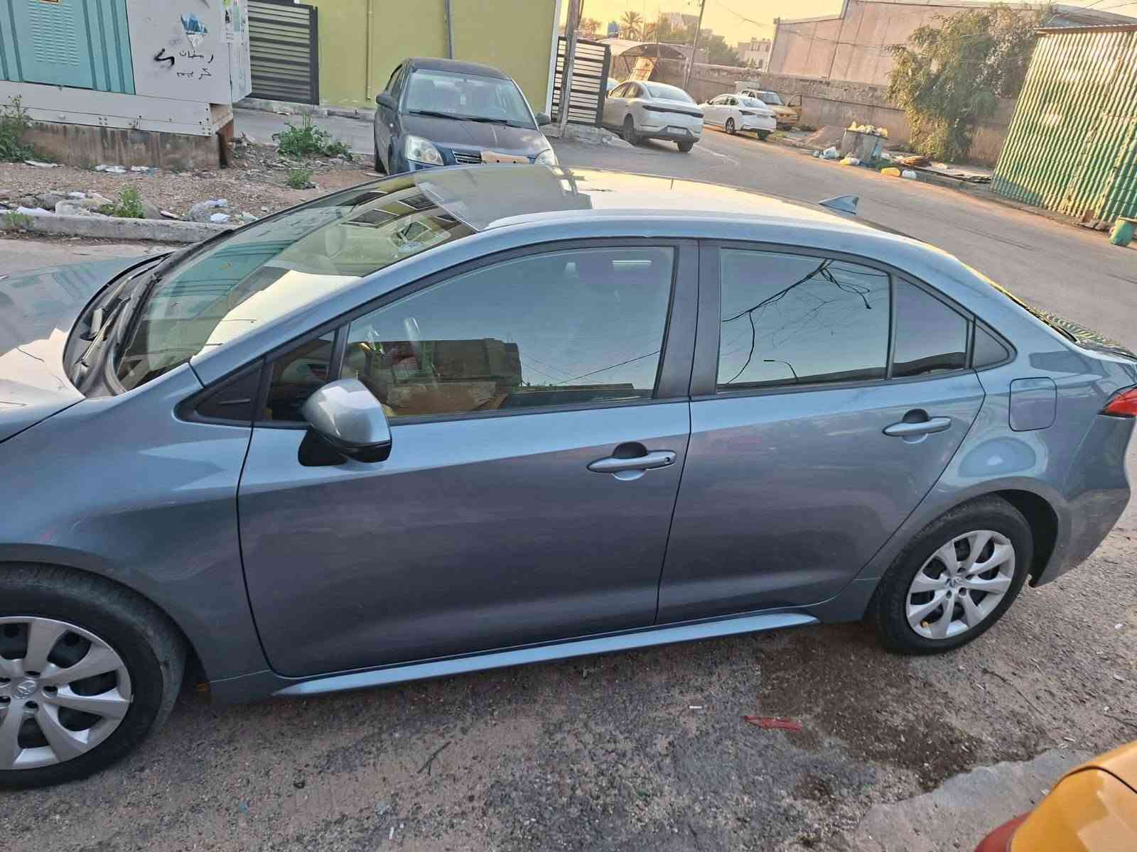 كورلا ٢٠٢٣ للبيع
محرك ٢٠٠٠ بانزين 
رقم اربيل باسمي
ياباني اصلي وارد امريكي 
حادثه موضح بالصور 
فقط البنيد صبغ 
الباقي كله بلادي 
بدون ايرباك 
مكفول لغد وشاصي 
ماشيه ٢٣ الف 
السعر ١٤٦ وبي مجال
مكانه بغداد القاهره  
***********

نص مكتوب في الصور:
- تويوتا كورولا ... LE carfast.express 12 / 14 تحقق من تاريخ السيارة باستخدام رمز VIN CARFAST CAR FROM USA