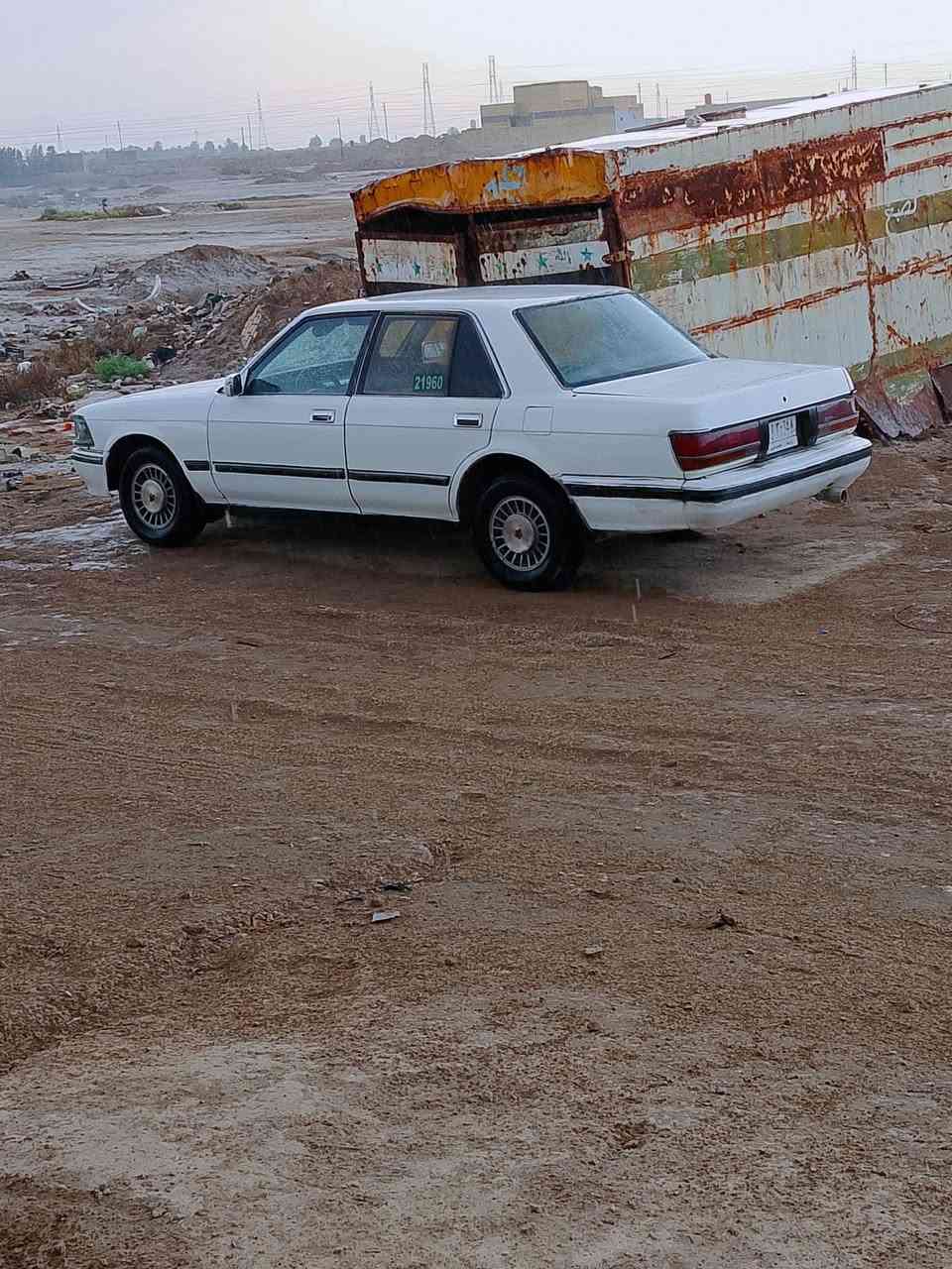 سلام عليكم سيدان موديل 88 مكينه نضيفه كير كايم حداديه تخم تأير البيع 30 بيه مجال مكان شطره مصبوغه ***********@

