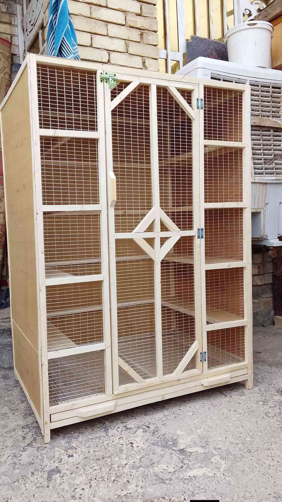 بابل عوفي • حسب الطلب • توصيل