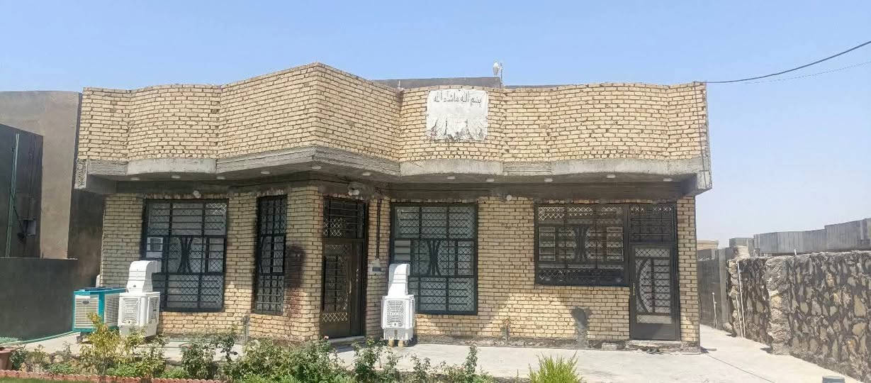 جزء بسيط من أعمالنا في تنفيذ:
🔹 اللبخ
🔹 جف قيم
🔹 الفوم
🔹 اصباغ
باستخدام مواد من مناشئ عالمية رصينة وبأيدي كادر محترف يضمن الدقة والنظافة والمتانة في التنفيذ.
نلتزم بالجودة العالية والتسليم بالوقت المحدد، وثقتكم وسام نعتز به.
📞 للحجز والاستفسار:
***********

#نعمل_بنظام_القسط
خدمتكم شرف إلنا، ونسعد بتنفيذ أعمالكم بأفضل صورة ✨
#ديكورات_خارجيه
#فوم_خارجي
