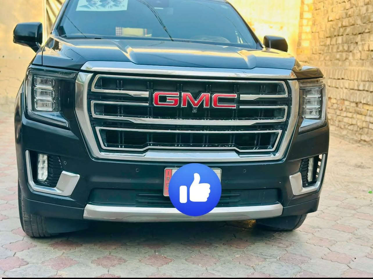 السلام عليكم
سياره GMC—SLTللبيع فقط 
سياره موديل 2023
حادثه باب السايق والخلف مبدلات ابلاديه 
وتعمير في الجاملغ الخلفي 
جنطه +بجم كبس غير ملعوب بيه بدون أي إرباك
خطه نجف —بصره
فول مواصفات 
لونّ أسود 
يوكن SLT
بصمة تشغيل عن بعد 
4كامرات خلفيه+اماميه
ماشيه 130ألف كيلو متر حقيقي
تبريد +تدفئه 3 قطع
كشنات كهربائيه كلهن شغالات 
شاشات ابلاديه في الدشبول والكشتات
جنطه كهربائيه +حساس قدم
مري شفط
السياره جاهزه على آخر شي 
سيارهGMC—SLTغنيه عن التعريف  بعد بيه اهواي موصفات 
السياره مامشتغله على أي خط فقط طالعه ليران 
أي استفسار اتصل على الرقم 
***********
