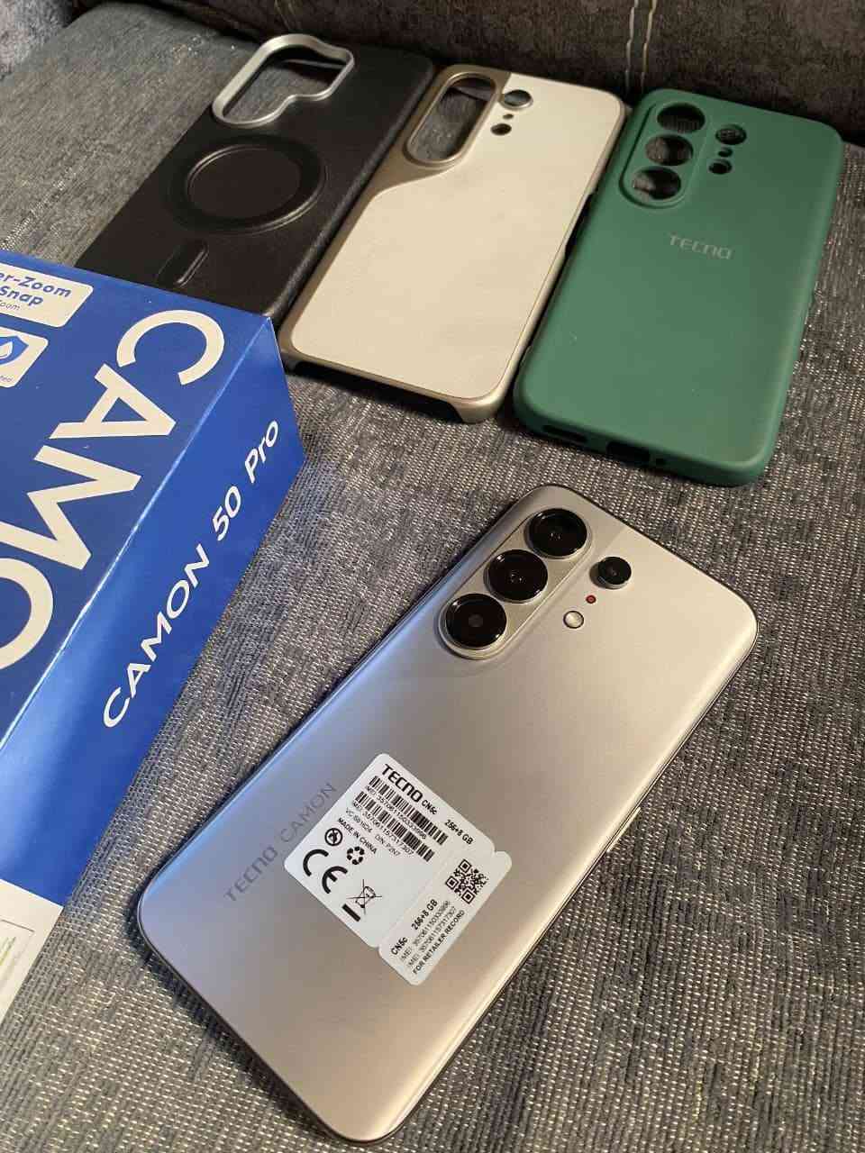 جهاز Tecno camon 50 Pro للبيع 
الجهاز جديد وغني عن التعريف 
ذاكرة 256 
جهاز قوي وبطاريتة ممتازة 
الجهاز كلش نضيف استخدام اسبوعين 
غراضة كاملة ويا ٣ كفرات جديدات وواحد منهن ماگ سيف 
السعر ٤٢٠ وبي مجال بسيط 
علما سعر الجديد ٤٨٠ الف 
***********
المكان بغداد الزعفرانية
