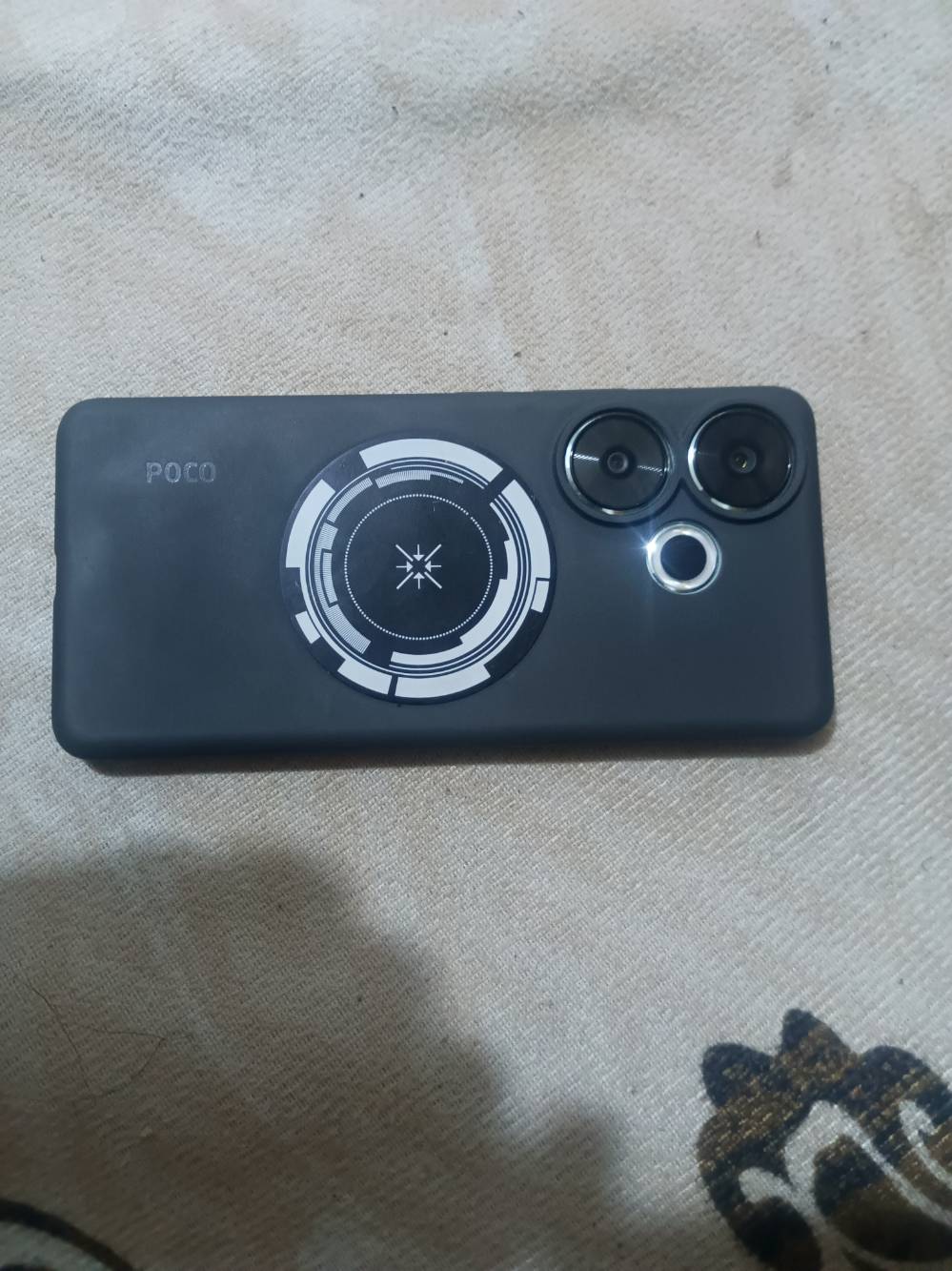 جهاز POCO F6 جديد مستعمل 20 يوم 
بعده وكاله مراوس بايباد 11 برو 2018 او 2020 
او عندك شاومي 6 هم عادي اراوس جهاز نضيف وكفاله عامه كامل ملحقات كرتون .شاحنه . كيبل ؟
ملاحظه مشتري وياا فريز براد وياا هم عنواني نجف حي النداء شارع جامعة الكفيل