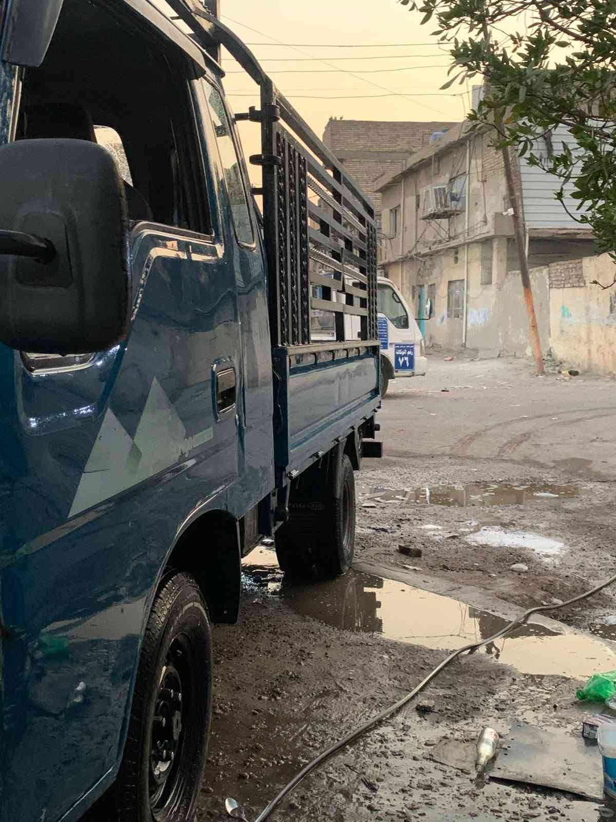 شاحنة • للبيع