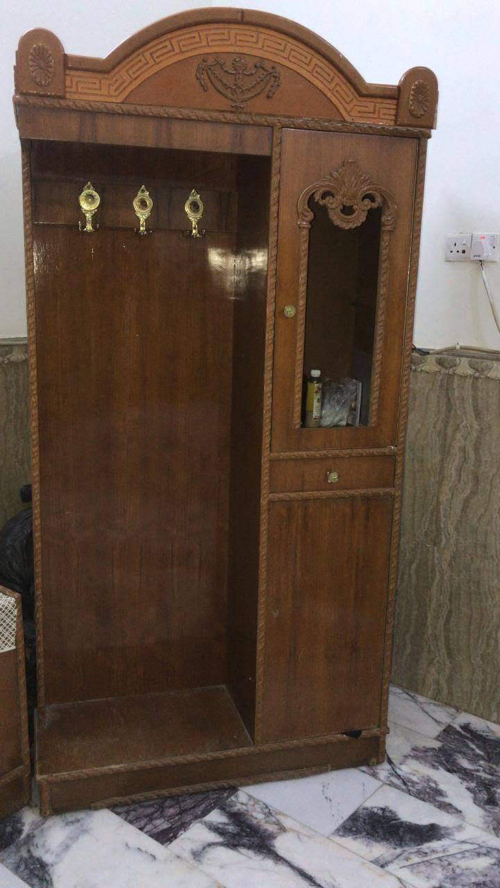 ةغرفه للبيع صاج كنتور ابو السته 400 وبيه مجال عنوان ناصريه مركز شارع السفينه ع االشط ***********
