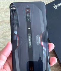 ريد ماجك 6s • مروحة تبريد • شفتات خارجيه