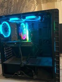 RTX 3060 • رايزن 5 5600X • ١٦ جيجا DDR4 3600