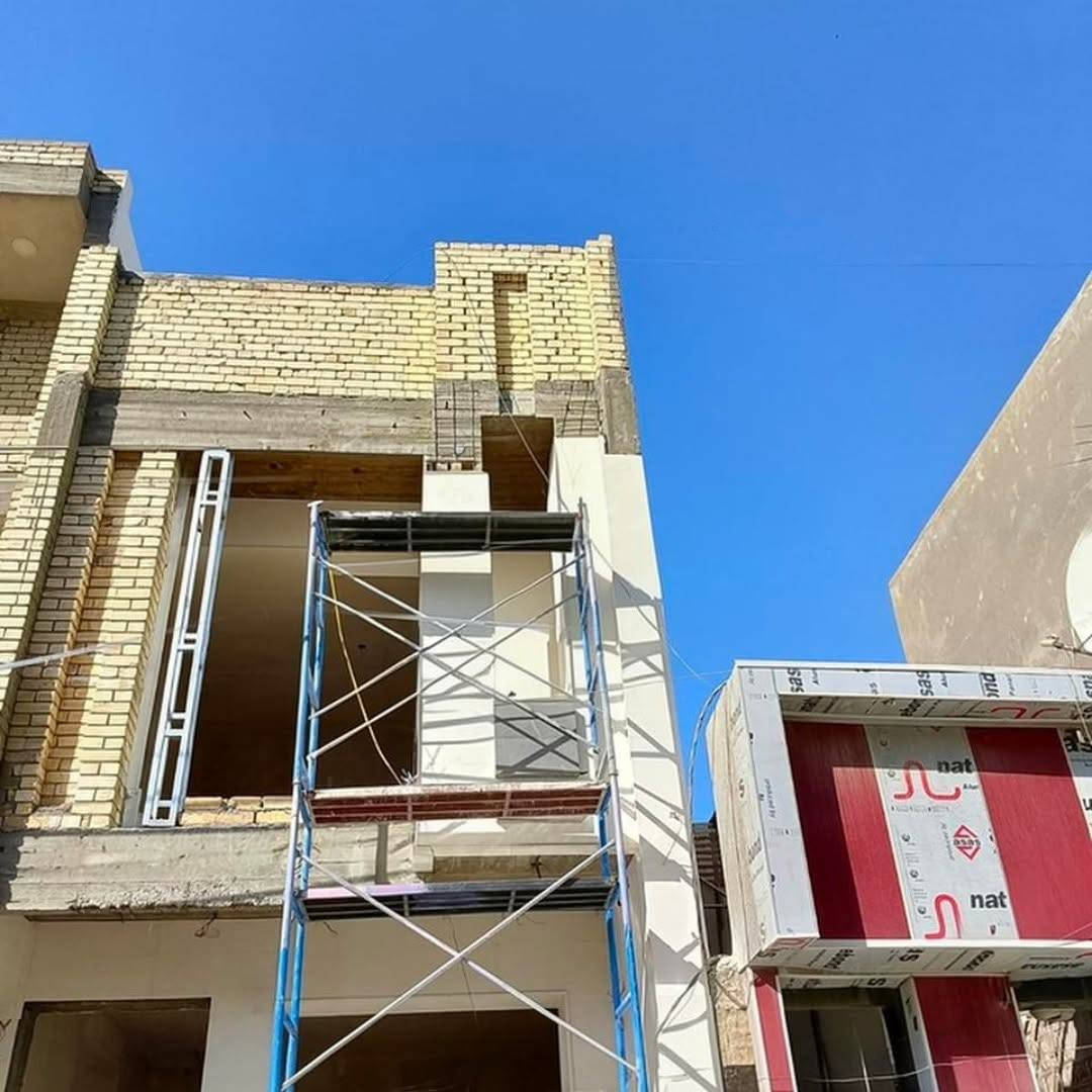 حسب طلب العميل بين الخيال والواقع 💛✨
مساحه 80 متر 
الواجهه 4 متر 
الموقع عمل البيت دورة ابو طيارة 
📍 بغداد – الدورة – حي دجلة – شارع الإبداع
📞 ***********
 ‌***********
