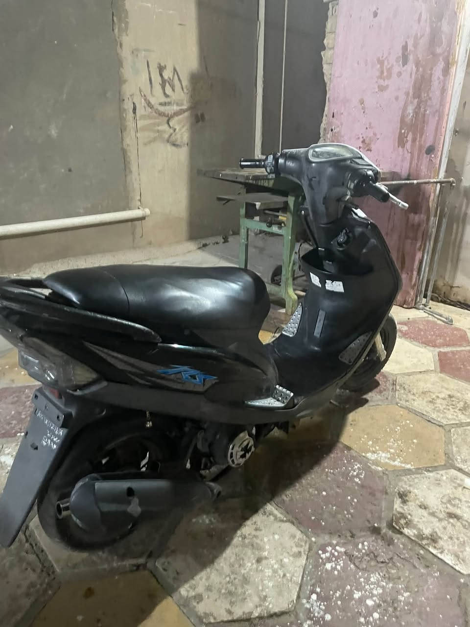 سلام عليكم ماكس عدله للبيع نضيفه بوشه 55شلعه ومعدل سعر 625وبيهه مجال مكان كربلاء رقم ***********
