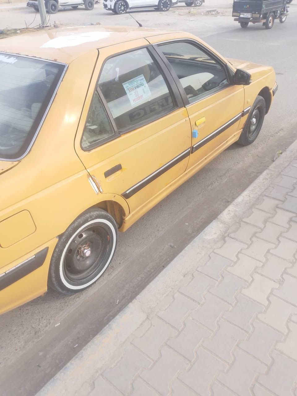 بيجو بارص • ٢٠١١ • سماوه
