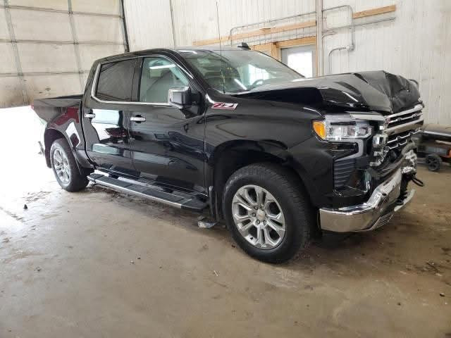 سلفادور z71 2024
المواصفات 
فول السيارة فتحة داتا شو  
كير طرح 
محرك 5700
شاشه كبيره 
ه كامرات محيطية 
السيارة مغلفه bbf ب الكامل 
السيارة بيه كتاب تضليل 80 ‎%‎ 
والبدي مغلف غطاء كامل 
السيارة ماشي قليل جدا 
للاستفسار اكثر 
الاتصال : ***********
مكان السيارة بغداد الدورة
