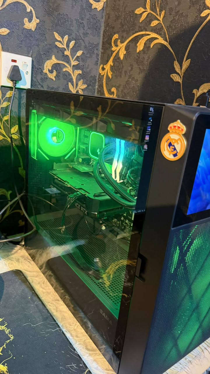 سلام عليكم
دسكتوب للبيع مواصفات قوية كلش 

المعالج: Intel Core i7-12700F جيل 12

كرت الشاشة: ASUS RTX 4070 SUPER سعة 12GB

المذربورد: ASUS PRIME B760-PLUS DDR5

الرام: T-FORCE DELTA RGB DDR5 حجم 32GB (2×16) بسرعة 6000MHz

التخزين: SSD Lexar NM620 NVMe سعة 2TB

التبريد: تبريد مائي DeepCool LE720 حجم 360mm

الباور: Segotep GN750W قدرة 750W 80+ Gold ATX 3.0

الواي فاي والبلوتوث: ASUS PCE-AX3000 WiFi 6 Bluetooth 5.0

الشاشة: MSI G274QPF E2 حجم 27 انچ دقة 2K 180Hz IPS 1ms

الكيس: SAMA V Play لون أسود

استفسار ***********

كربلاء
