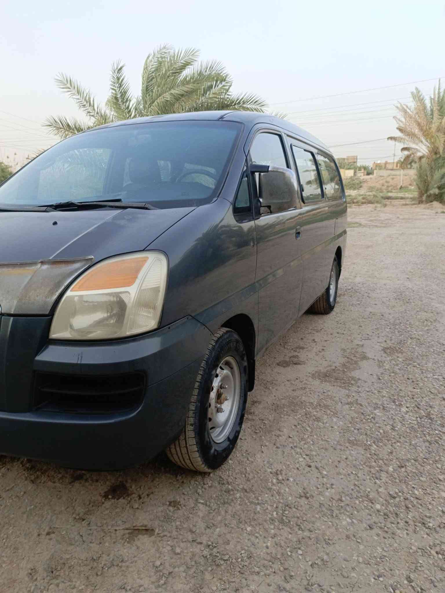 للبيع ستاركس ٢٠٠٥ خليجي بلاد غطره صبق مابيها بسمي مامشتقله خط محرك عادي بدون سوبر السعر ٨٥ العنوان الديوانية المركز *********** بيع اومراوس
