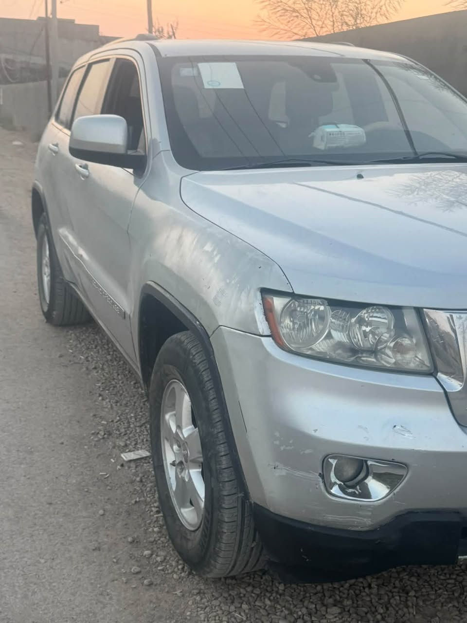 جيب لاريدو ١٢ بصمه بيهه اربع قطع صبغ رقم بغداد باسمي مكاني ديالى بعقوبه الجديده  عارضهه 130 وبيهه مجال رقمي ***********
اثير ***********
