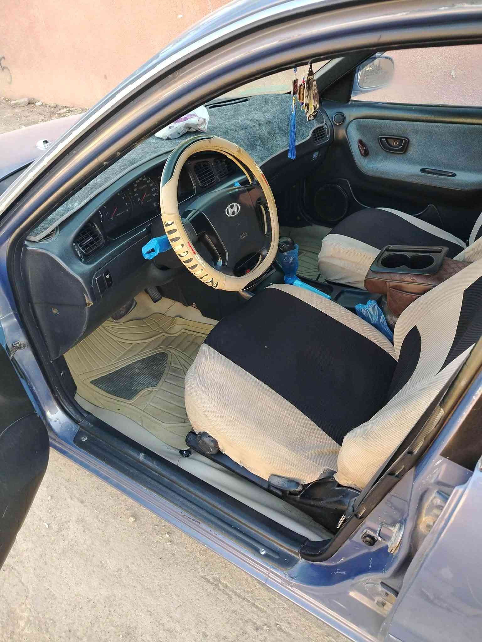 للبيع سوناتا2 بغداد بأسمي هزه جديدة سنويه لل 28 كير محرك مكفولات تبريد تدفئ كهربائيات شاشه سنتر لوك ريمونت كلها شغاله او جاهزه صبغ عام جماليه بدون ضرر السعر ( 47) اوبيها مجال بسيط العنوان ديالى الخالص ***********
