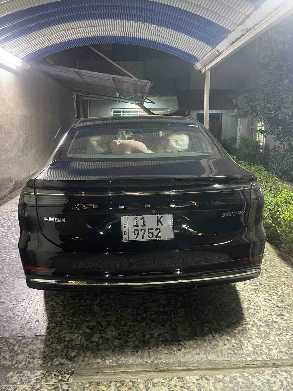 السلام عليكم
جيلي كالكسي
بلكن هايبرد ⚡️ 
A7
2025 

ماشيه 4800 الف وقايل لزياده

تبريد قطعتين
مواصفات المعروفه
كامرات محيطيه 
بك لايت لد

رقم بغداد مميز 4 ارقام

مكان السيارة بغداد حي الخضراء 
للاستفسار ***********

السعر 26 مليون و300 وبيها مجال
