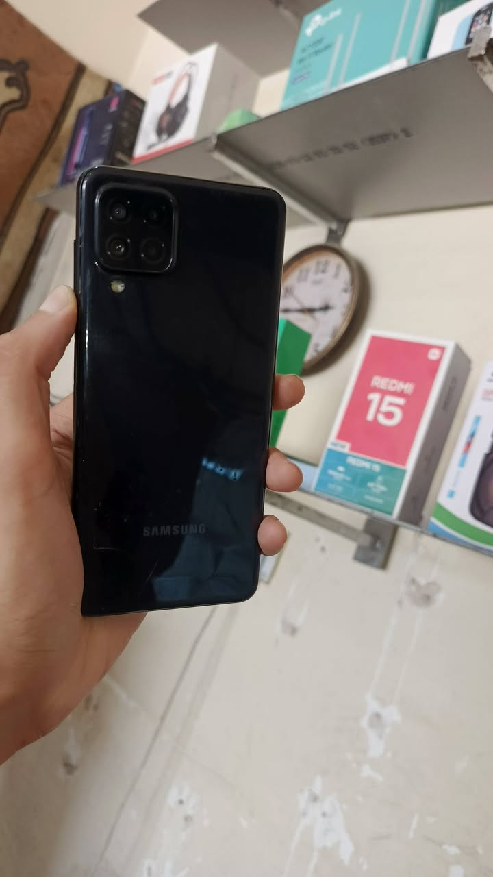 Samsung a22 (كفاله+ضمان) 
ذاكره 64 مامبدل بي شي السعر 80 
*********** كربلاء حي النضال 
فقط ضهر مفتوح لا غير
