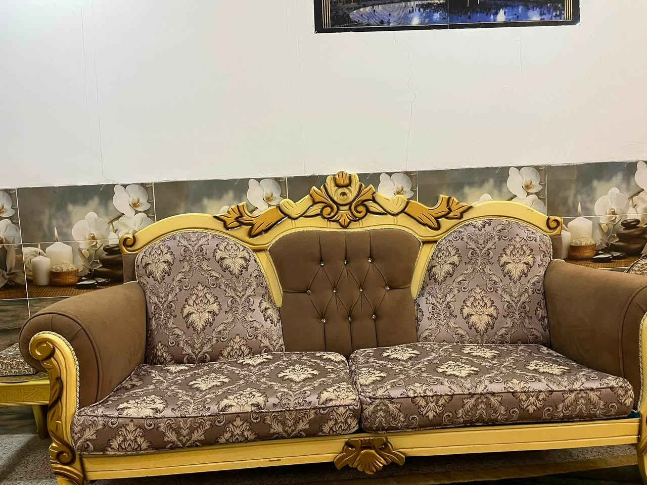 تخم تكمه للبيع عشر مقاعد السعر 400العنوان بغداد
***********
