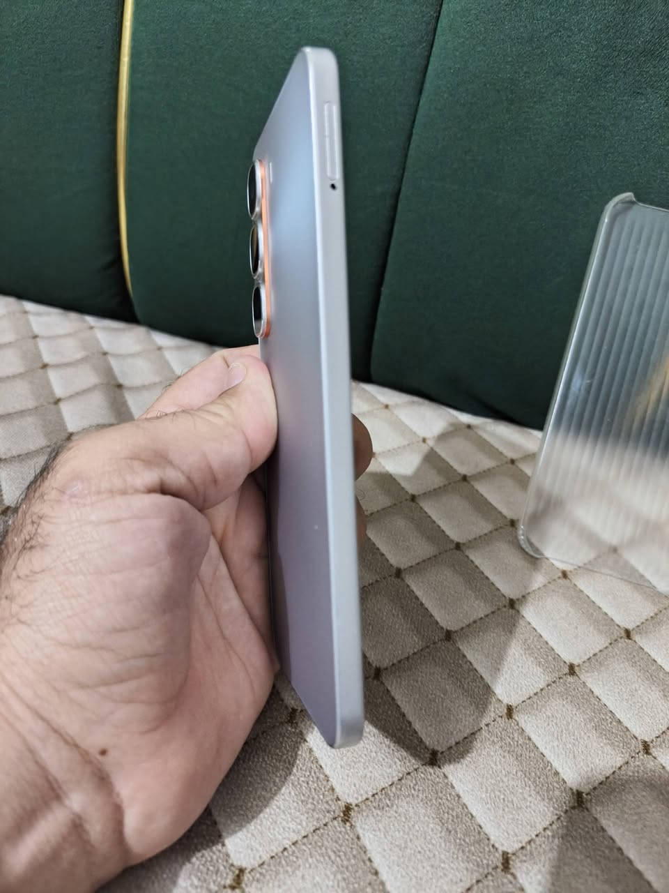 انفنكس هوت ٦٠ برو كامل ونضيف حيل ملحقات كامله سعر ٢٥٠ بي مجال قليل للاسفسار على الرقم الوتساب *********** الخاص مفتوح

