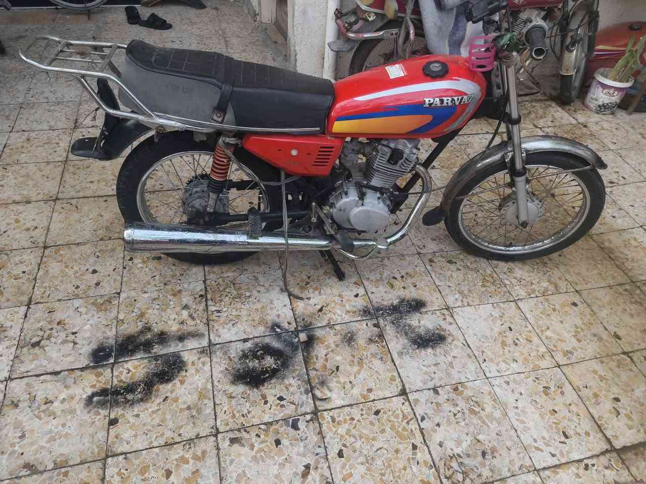 سلام عليكم الكل والجميع برفاز رقم وسنويه سنويته تنتهي بل 2028 دراجه حلو بيه قليل ملاحظات راعيه ايريد تحويل اليريده يراسلني خاص رايده ابمليون وميه وبيه مجال مكاني البصره امن الداخلي رقمي ***********
