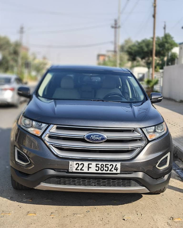 فورد إيدج (Ford Edge) موديل 2017 - فئة SEL
​النوع والفئة: فورد إيدج SEL  
​الموديل: 2017
​المحرك: 4 سلندر  2.0 إيكوبوست (EcoBoost) توربو، اقتصادي وقوي  
​نظام الدفع: دفع أمامي / رباعي (AWD)
​كاميرا خلفية مع حساسات توقف  
​بصمة تشغيل مع نظام دخول ذكي على الأبواب
هاند بريك اوتو
​تحكم ستيرن كامل ومثبت سرعة
​تبريد قطعتين دبل ماكينة عالي الكفاءة
​إضاءة LED نهارية ومصابيح خلفية حديثة  
​دبل صالنصة كروم وويل كب بلادي مقاس 18  
​نظام مانع انزلاق (ABS / ESP) وأنظمة أمان متكاملة
ماشي ١٧٧ 
سيارة كلين تايتل   بي شبر بارد بل باب سكن
سعر ١٤٠ بي مجال
شراي یخابر *********** كركوك, العراق

