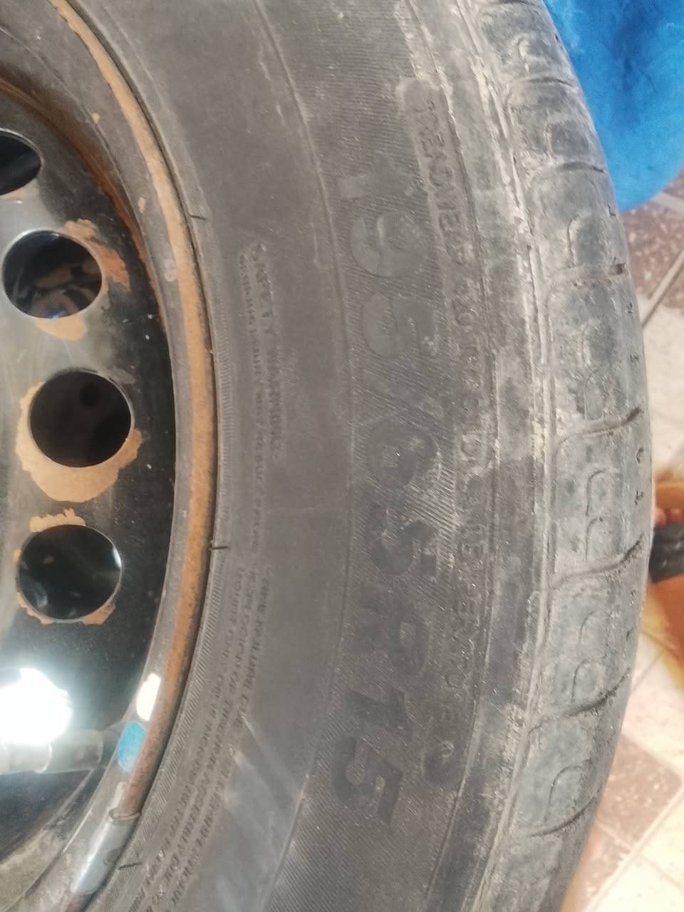 للبيع حجم ١٥
***********

