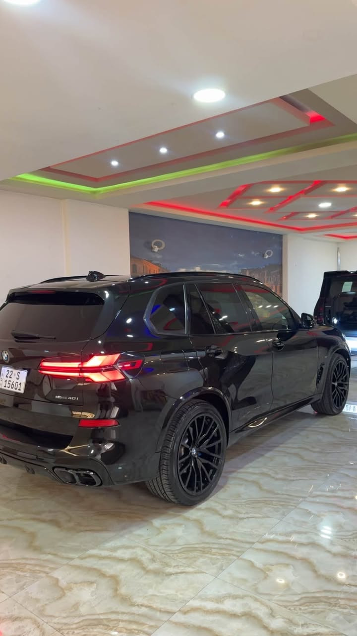 🔥 للبيع BMW X5 موديل 2023 🔥
🇺🇸 وارد أمريكي مواصفات لكجري 
📅 الموديل: 2023
🛣️ الماشي: 53 ألف مايل
🚘 BMW X5 – SUV فخمة وقوية
السياره محدثه M  kit من الخارج 

✨ مواصفات السيارة:
• محرك 6 سلندر 3.0 تيربو حسب فئة xDrive40i
• قوة تصل إلى 335 حصان
• قير أوتوماتيك 8 سرعات
• دفع رباعي S.Drive
• شاشة ومولتيميديا BMW
• Apple CarPlay / Android Auto
• كاميرات عدد خمسه ٣٦٠ درجه 
• ⁠وحساسات امايه خلفيه 
• ⁠رادارات اوتو بارك وقوف تلقائي 
• فتحة سقف بانوراما
• مقاعد كهربائية مقاعد تدفه 
• تحكم بالمقود والسرعة
• تكييف أوتوماتيك
• أنظمة أمان ومساعدة للسائق
• إضاءة LED
• جنوط ألمنيوم
• تصميم رياضي وفخم من BMW X5

🔥 السيارة تجمع بين الفخامة، القوة، الراحة والهيبة
 🇺🇸 وارد أمريكي 
سياره بدون صبغ حادث السياره دعاميه اماميه طاك ايرباك ستيرن ومكانين بارد 

📍 الموقع: بغداد 
💰 السعر: 38.500$
📞 للاستفسار والتواصل: ***********

نص مكتوب في الصور:
- MARS MEDIA AGENCY
- Duhok, Iraq