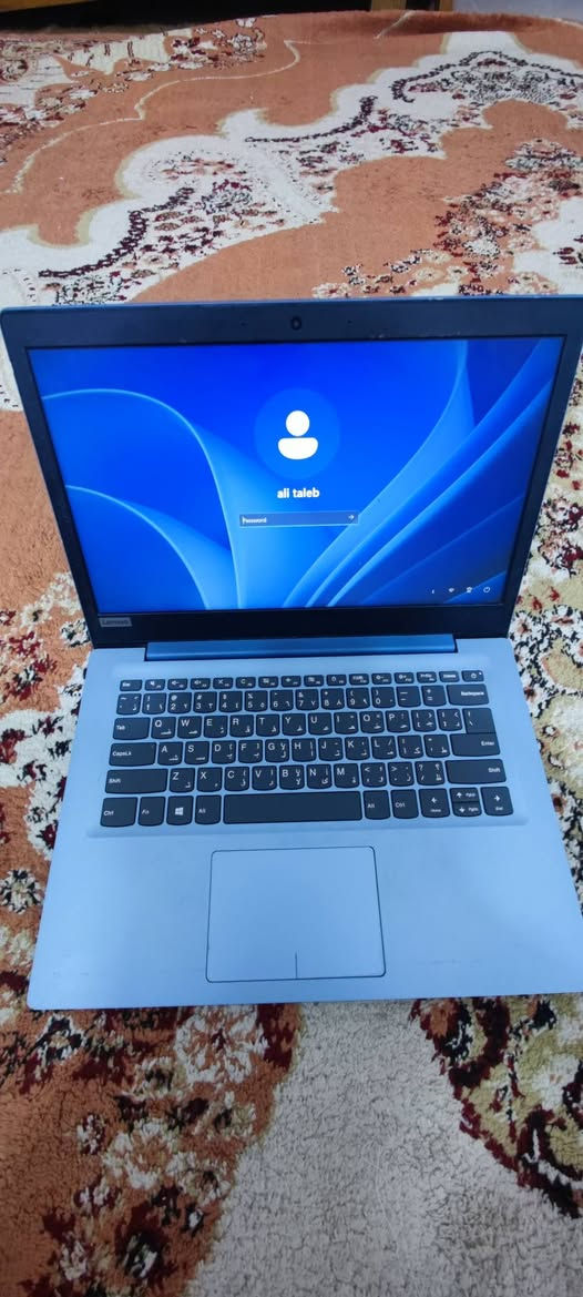 السلام عليكم حاسبه لينوفو للبيع كامله جديده استخدام فترت الدراسه فقط السعر 90 و بيها مجال الشراي يتصل او واتساب***********

