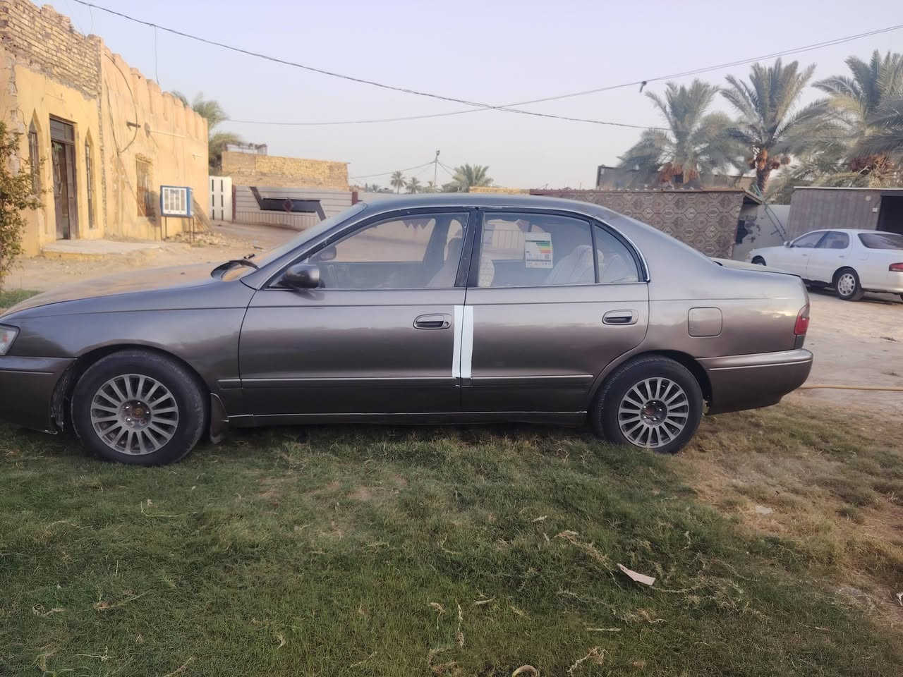السلام عليكم كرونه مديل 93 رقم نجف 
السياره جاهزه وحلوه وترايك وين ميعجبك 
مكفوله من الكص والنقل والضربه القويه 
كير مكينه كلشي مابيهن حداديه كرهبيات جاهزه 
السياره نقصها تبريد فقط السعر مناسب وياها 42
العنوان نجف عباسيه اتصل وبخدمتك ***********
