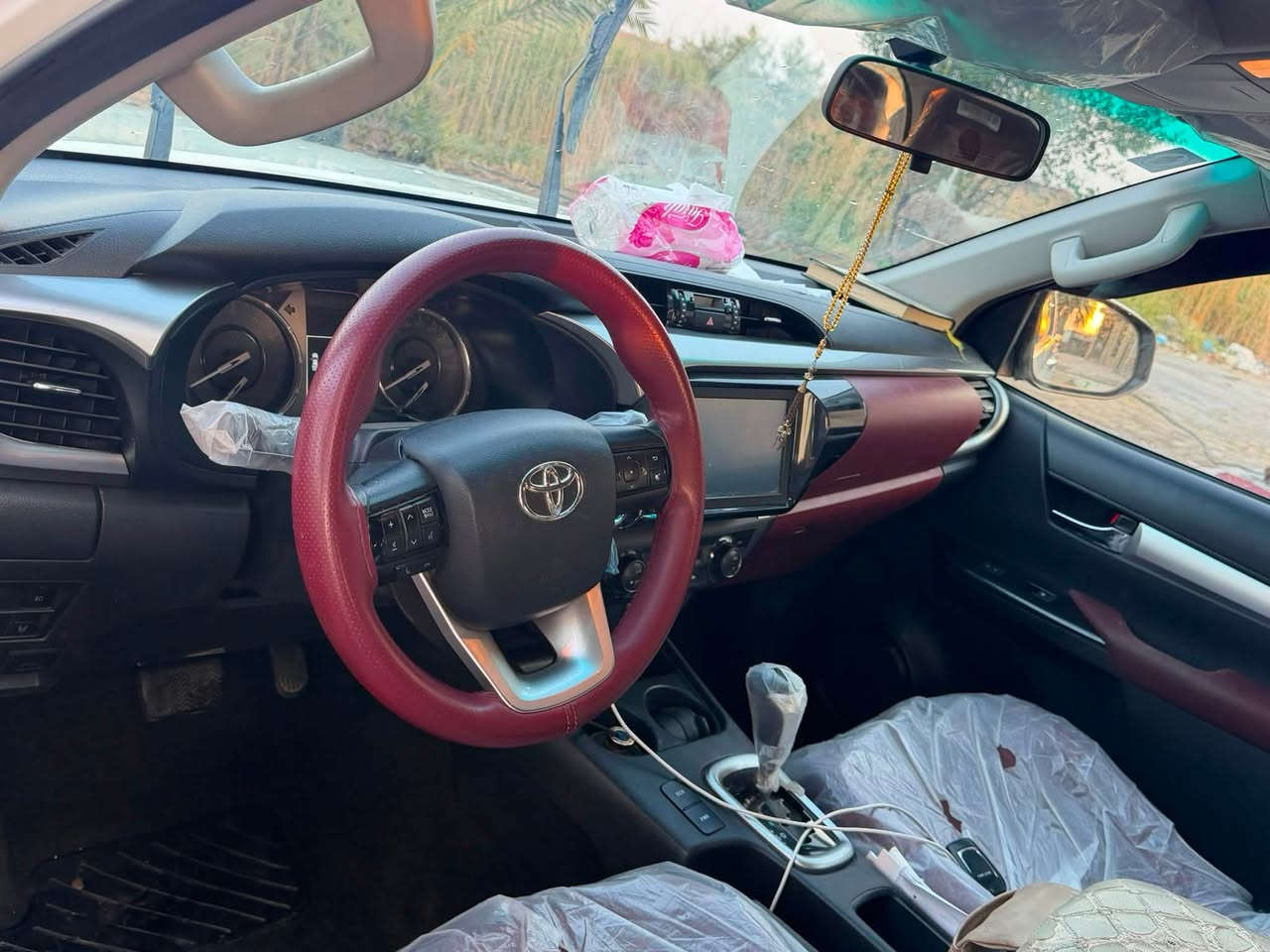 السلام عليكم مكلف بالنشر
‏Toyota هايلوكس
‏موديل 2022 سعودي
4 سلندر
‏المواصفات فول
‏لونها أبيض
‏رقم بابل بأسمي
تبريد قطعتين
مقاعد السائق والصدر تدفئة تبريد 
مكانها بابل القاسم

***********
