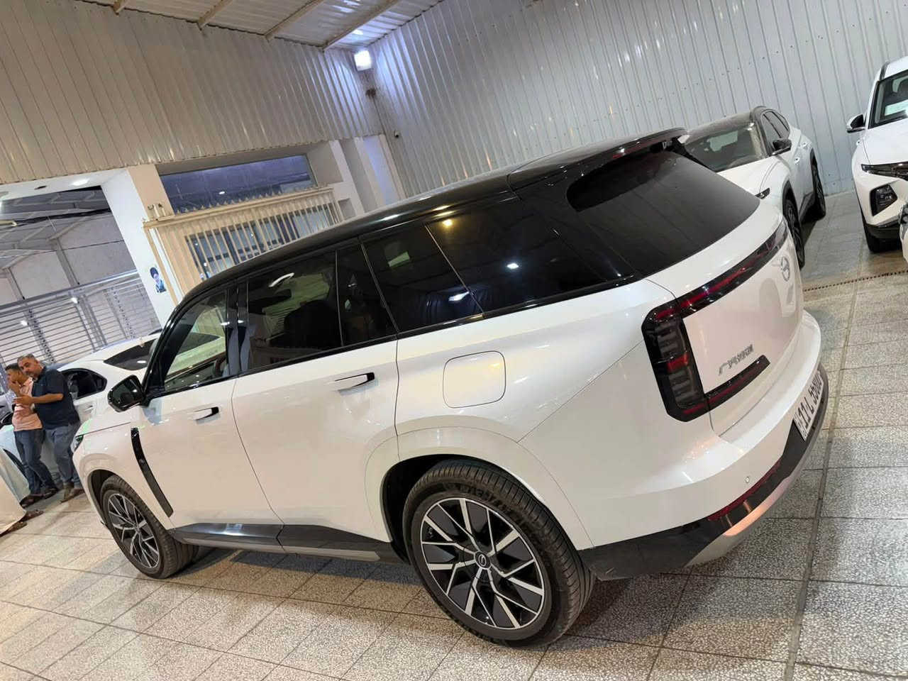 GAC S7 2025
مواصفات 
بلكن هايبرد محركين كهرباء ومكينه 1500 تيربو
حساسات اماميه خلفيه
كشنات 4 تبريد تدفئة مساج
رادار امامي جانبي خلفي
 5 بيبان شفط 
دات شو بيها رادار تفاعلي 
شاحن منزلي الشحنه الوحده تمشيك اكثر من 130 كيلو مسافه
السيارة 504 حصان 
وبعد بيها موصفات معروفه…
***********

