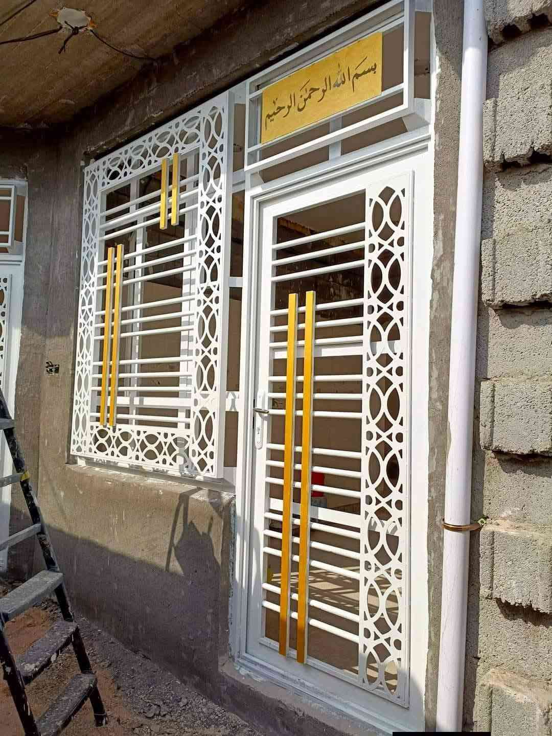 تنظيف شبابيك • صبغ شبابيك